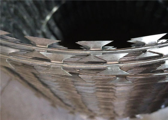 BTO-10 Bobin Çit Bıçaklı Dikenli Galvanizli Jiletli Tel